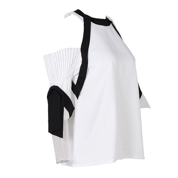 White & Black Pleated Side Sleeve Top - Picture 4 of 6